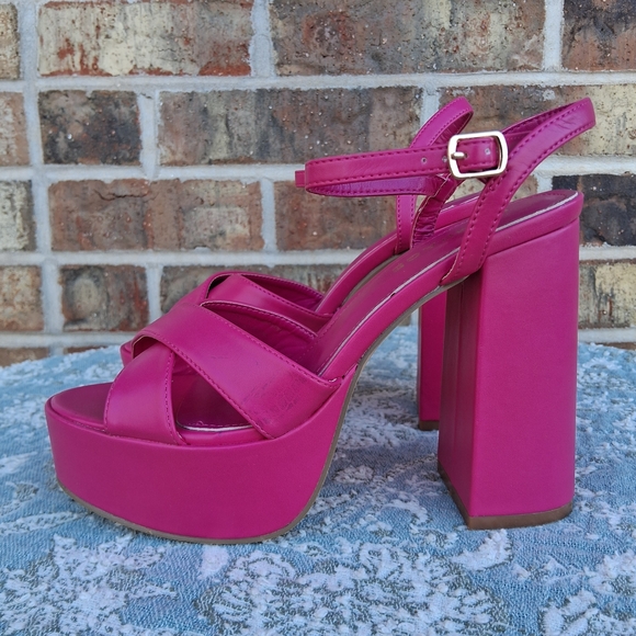 🛍 Rampage Women's Pink Platform Sandals Sz.7 EUC - Picture 4 of 12